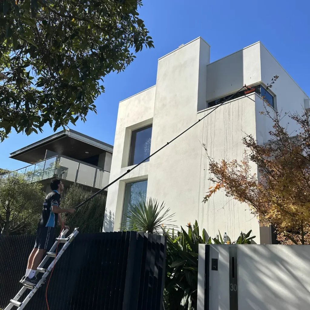 exterior window cleaning